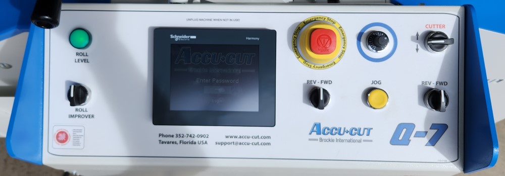 Accu-Cut Q7 cutter dash