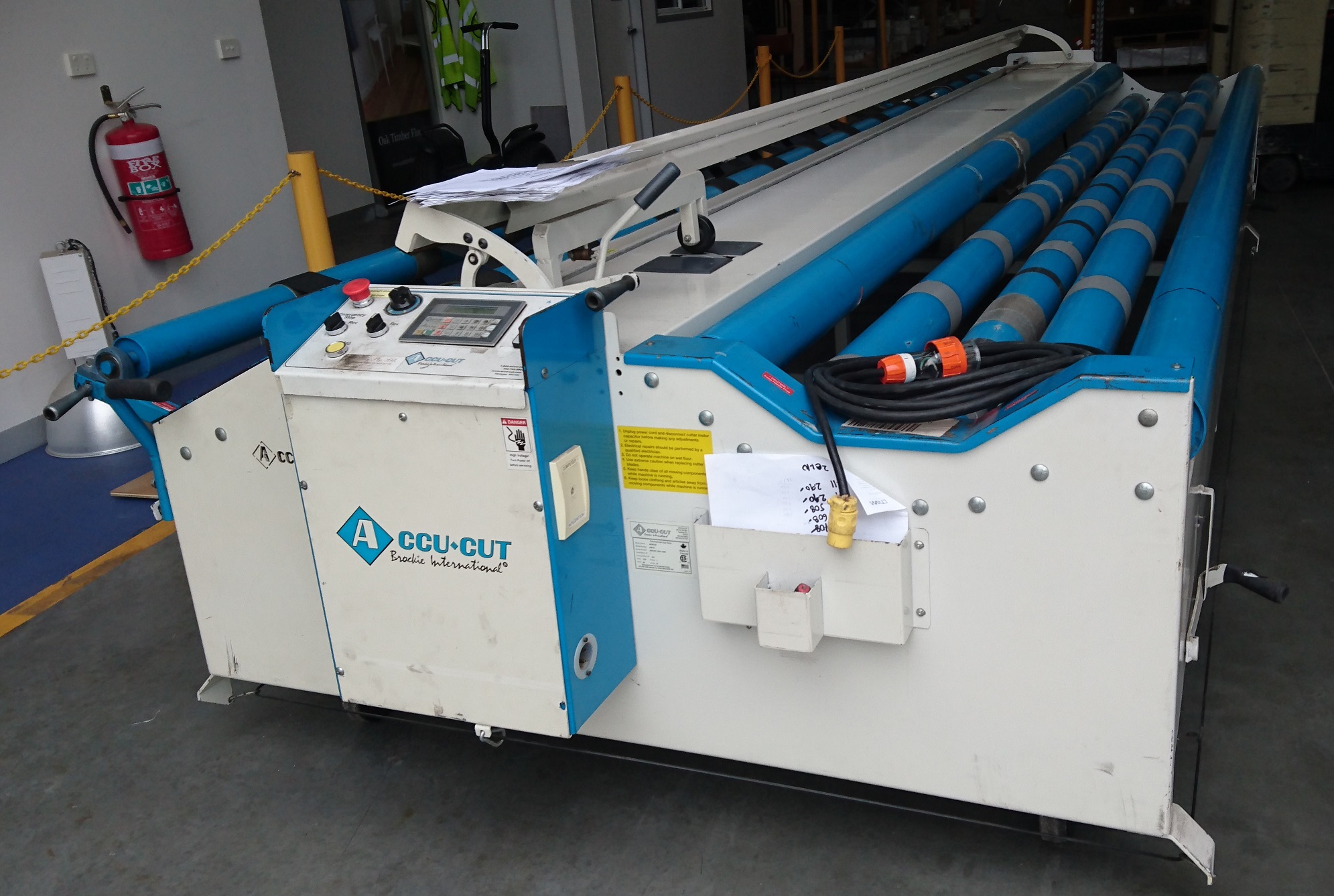 Accu-Cut Arrow